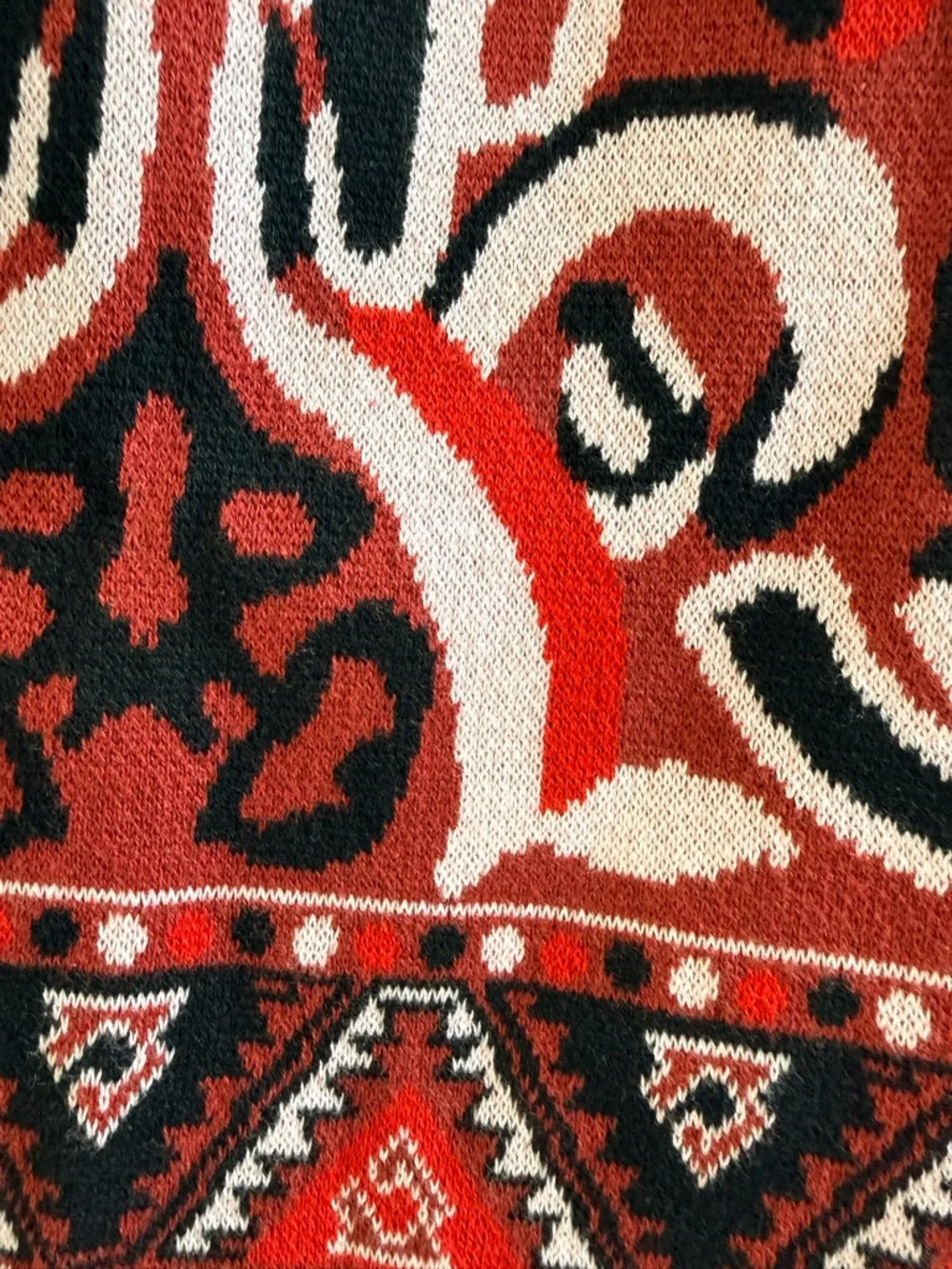 Chelsea & Violet Red & Black Geometric Knit Mini Skirt - Size S NWT - Picture 7 of 12